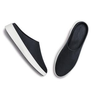Wolf and Shepherd Cruise Mule Slip On Sneaker in Black, Size 11
